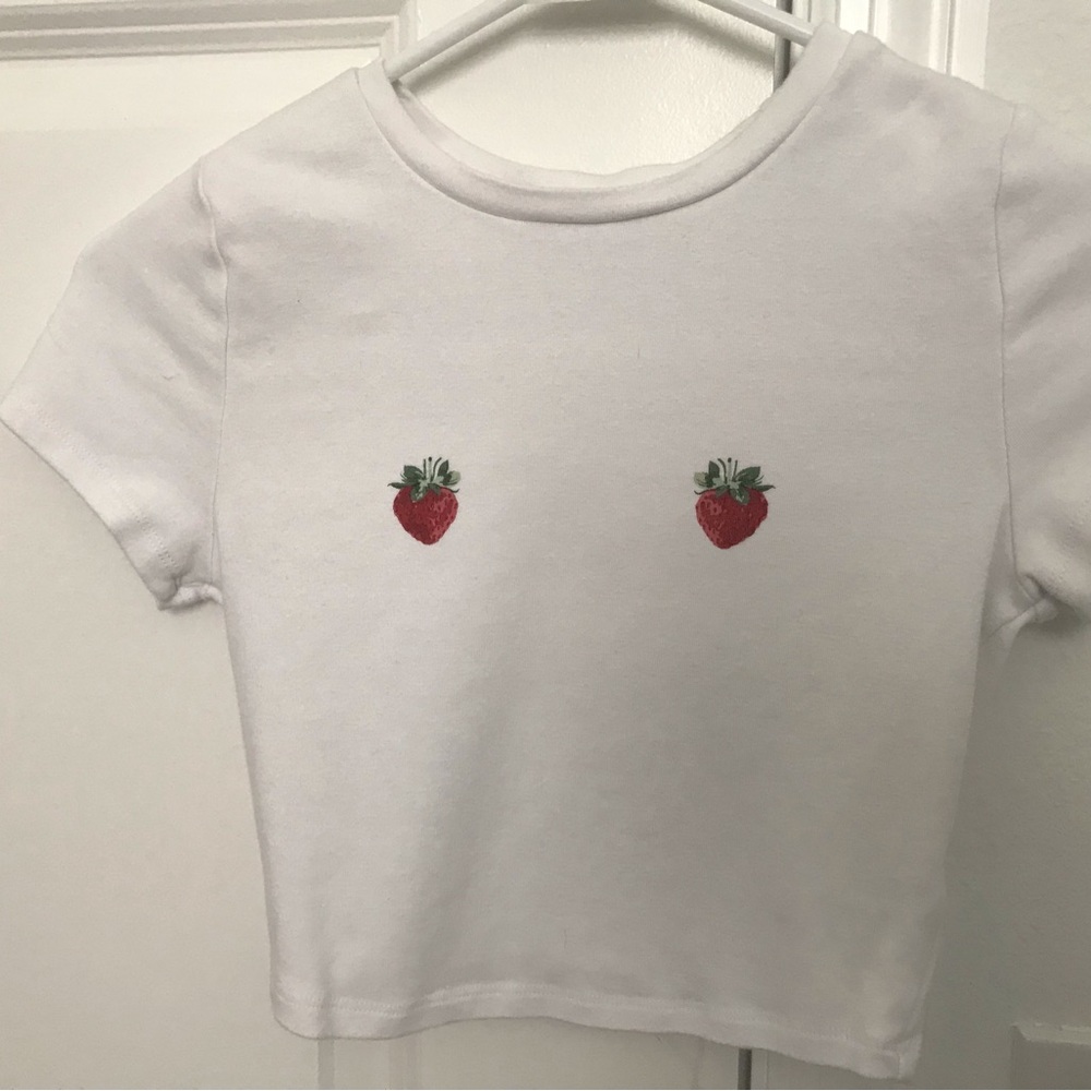 GARAGE CROP TOP